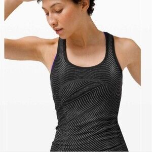 Lululemon Swiftly Speed Racerback SeaWheeze Version Black / White Womens 6 LE